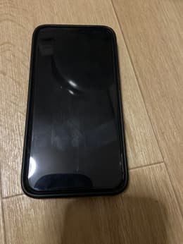 iPhone 11 ブラック 256 GB au iPhone 11 256GB - Black - Unlocked | Back Market