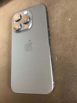 iPhone 15 Pro 256GB - White Titanium - Unlocked | Back Market